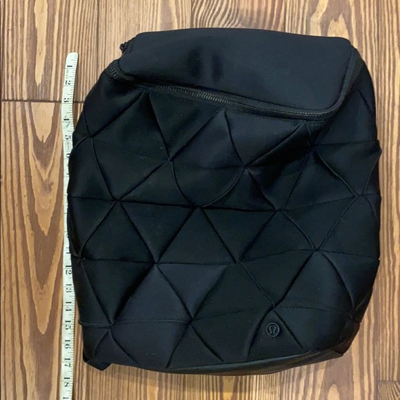 Lululemon Backpack - Picture 2 of 11